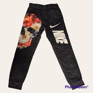 NEW Sweat suit jogger pants; rose skull flowers 3D print